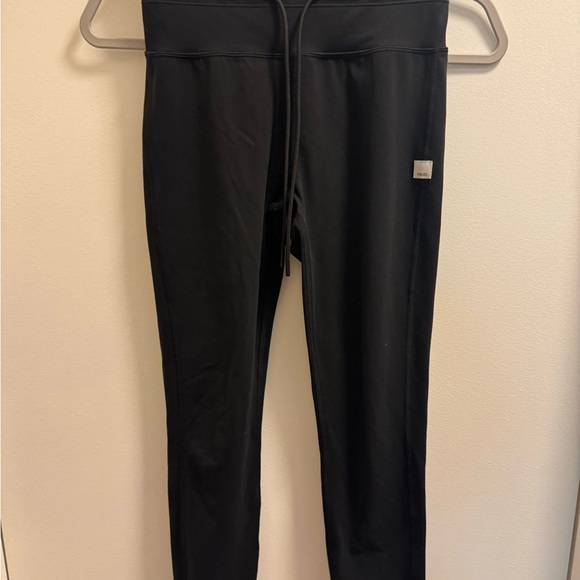 Vuori Other - Vuori Women's Black Leggings